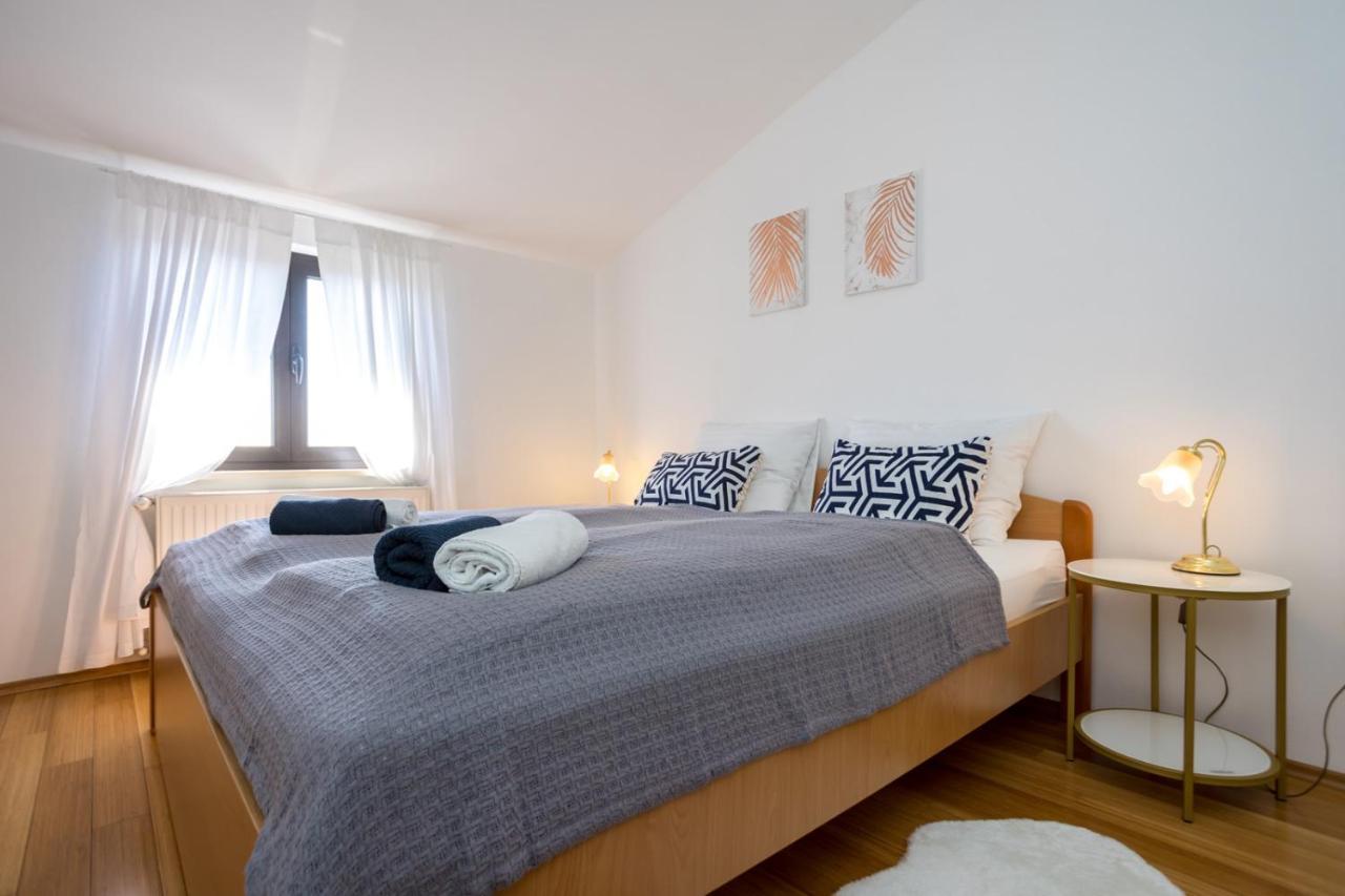Apartmani Beba Омишаль Экстерьер фото