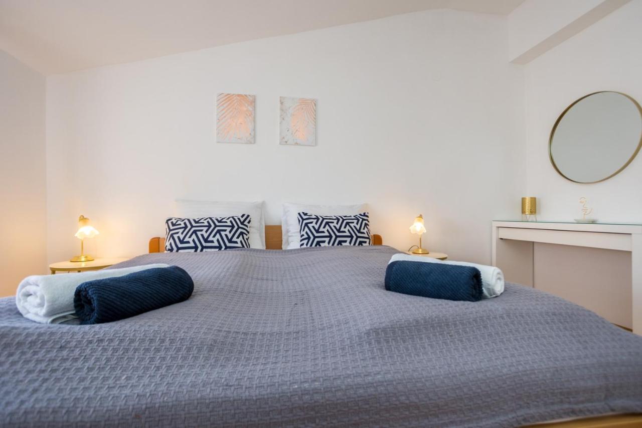 Apartmani Beba Омишаль Экстерьер фото
