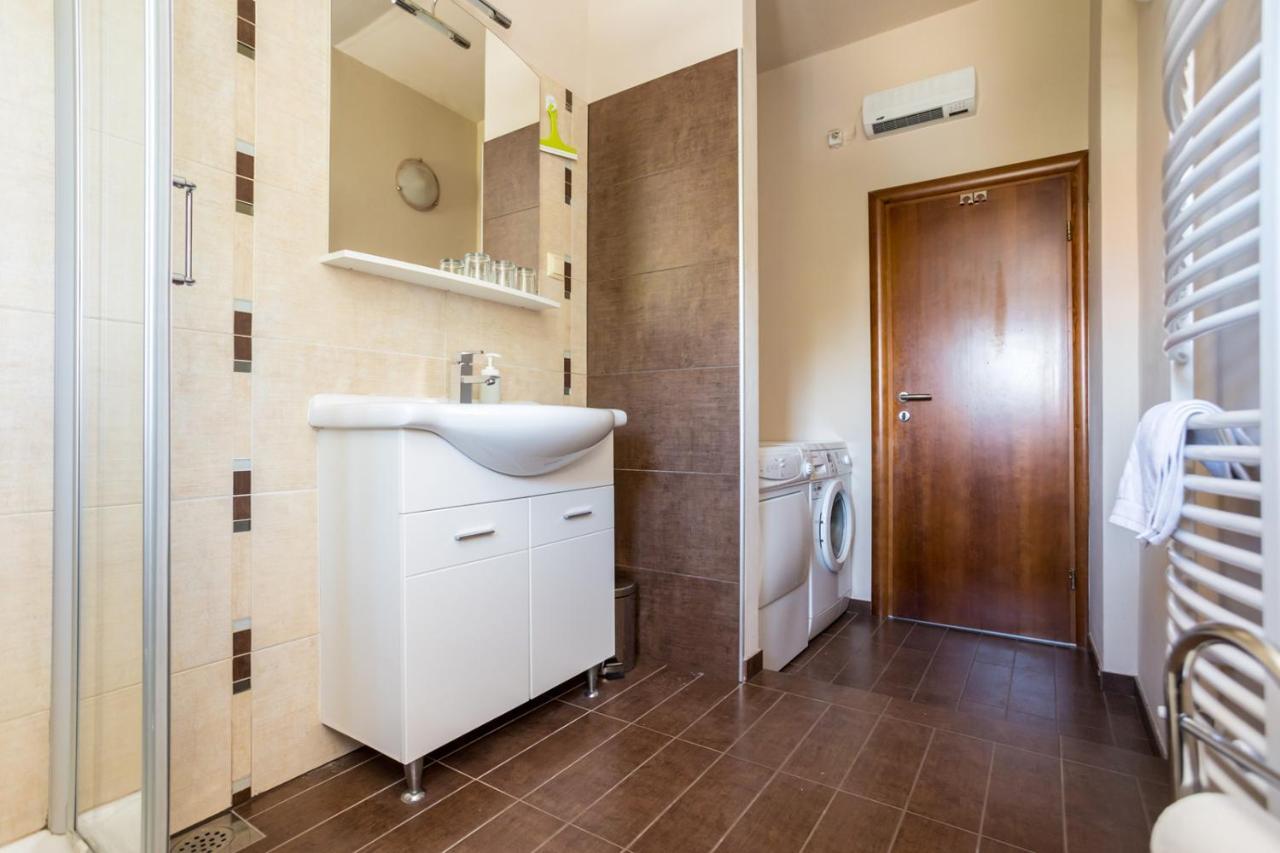 Apartmani Beba Омишаль Экстерьер фото